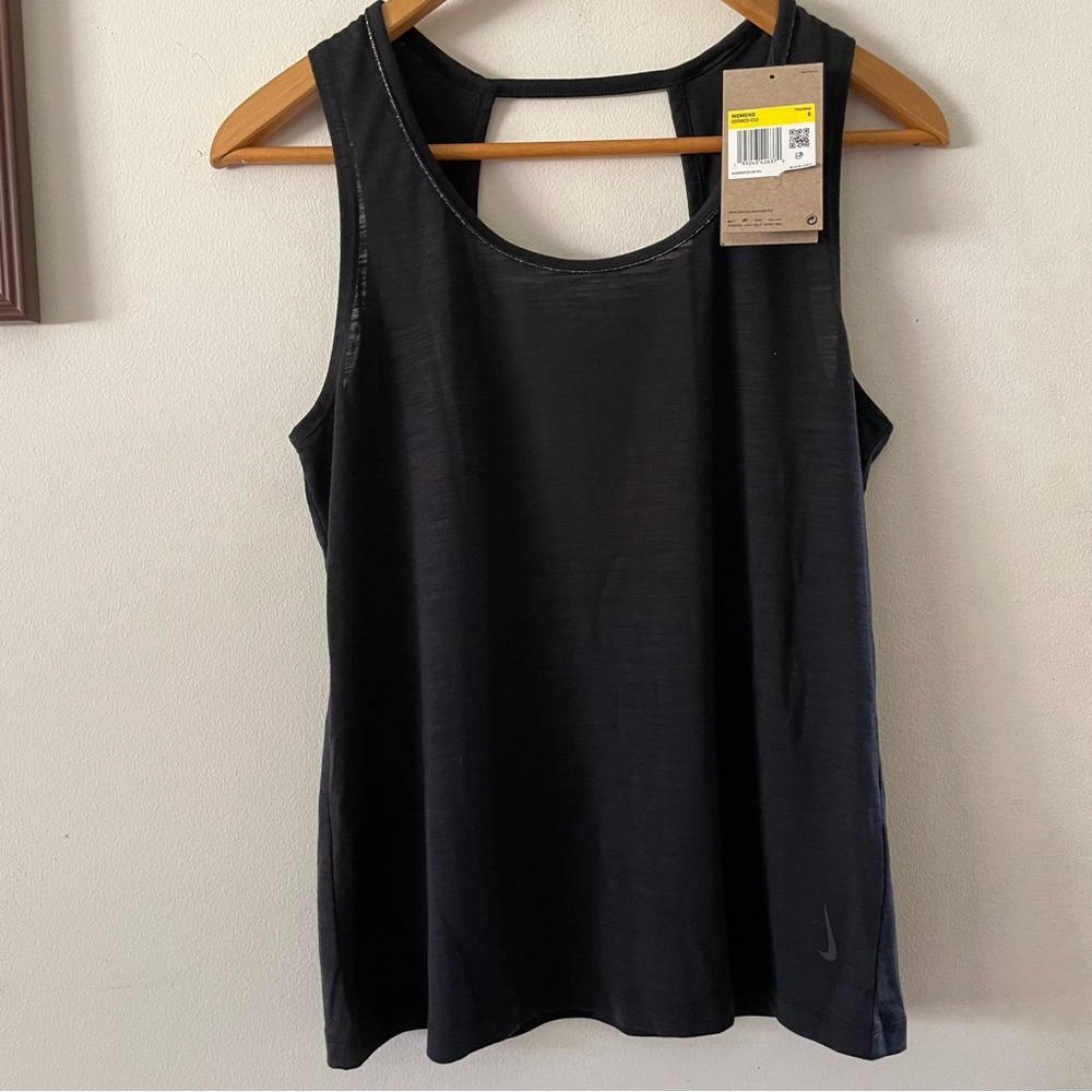 NEW Nike Yoga Tank
